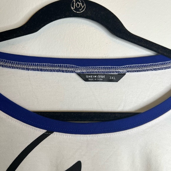 Plus Colorblock T-Shirt - Picture 2 of 3